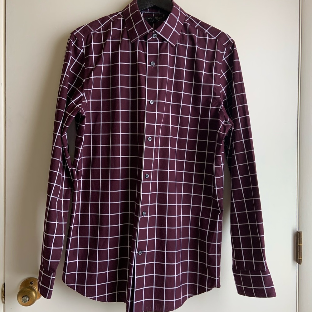 Men’s medium burgundy Banana Republic Camden shirt